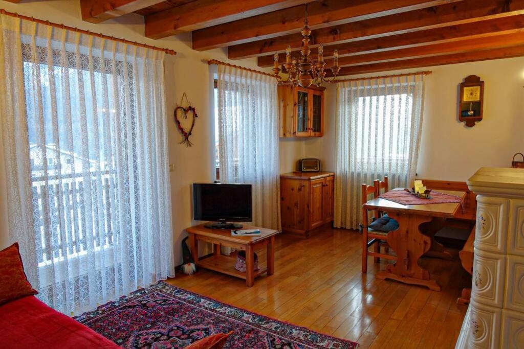 Casa Francesca - Relax Nel Cuore Delle Dolomiti Pieve di Cadore Luaran gambar